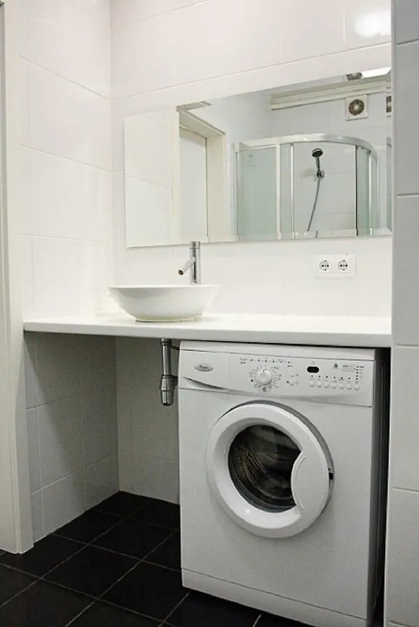 Apartment Great Studio Near The Pechersk Kyiv Ukraine